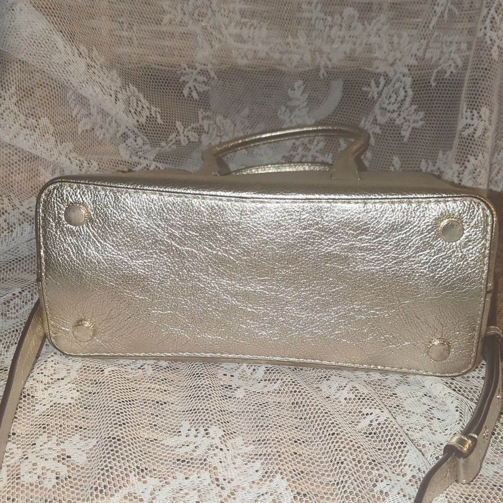 Kate Spade Metallic Gold Tote / Crossbody Bag ✨ - Picture 4 of 8